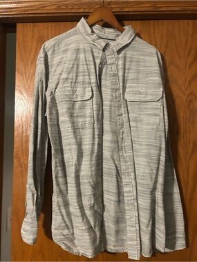 Apt. 9 Men's Light Gray Striped Casual Button-Down Shirt